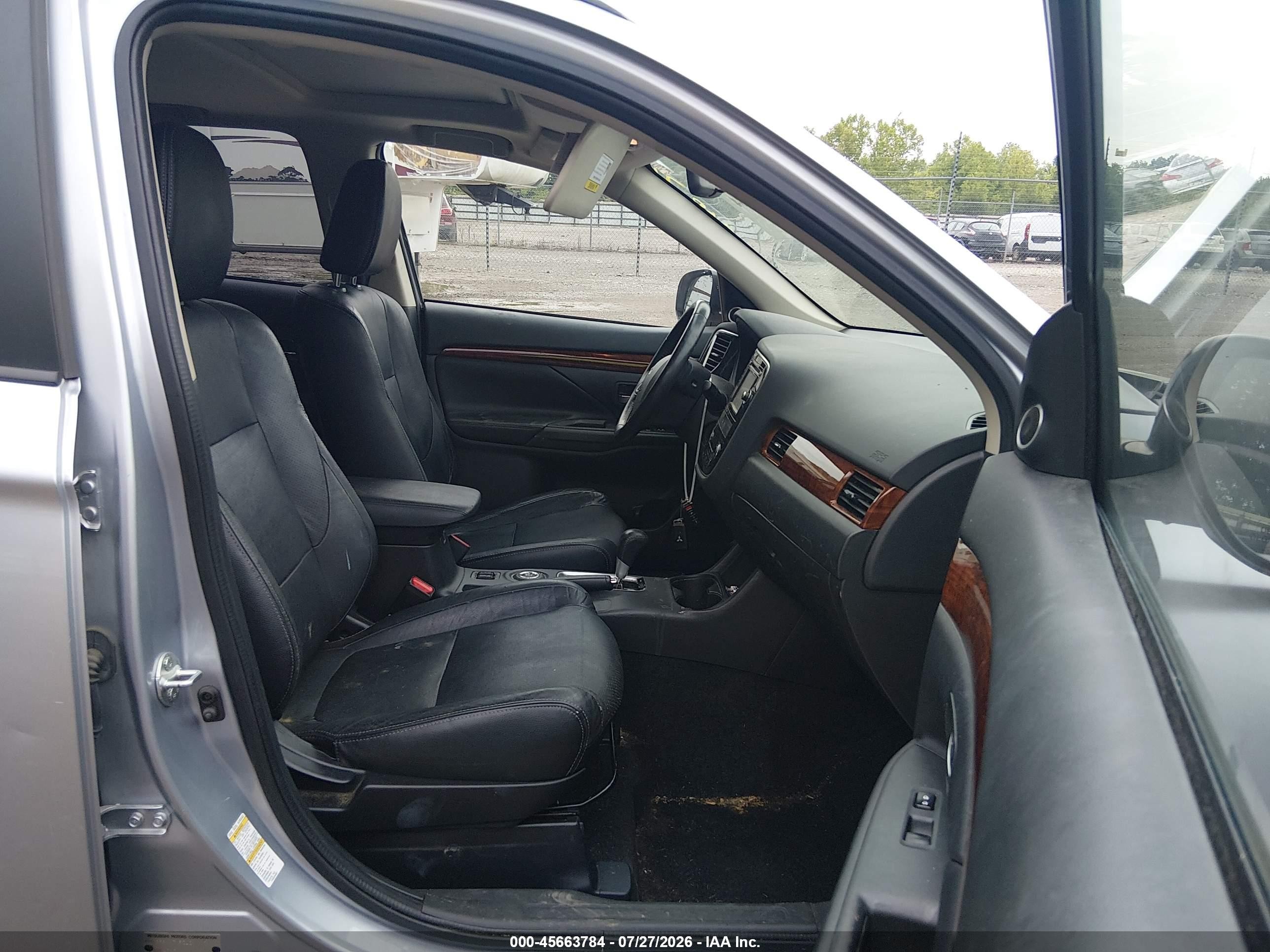 2015 Mitsubishi Outlander Se Silver vin: JA4AZ3A33FZ007351
