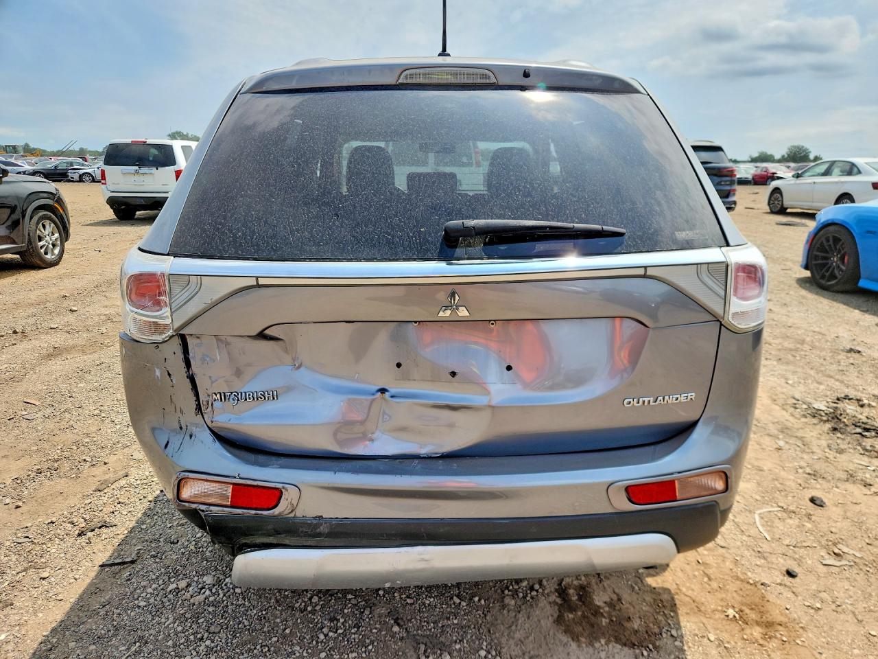 2015 Mitsubishi Outlander Se Gray vin: JA4AZ3A33FZ011366
