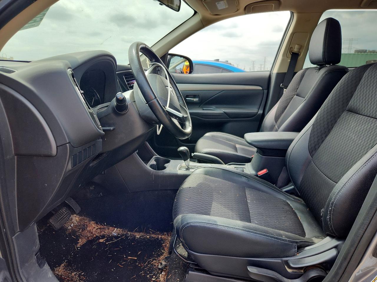 2015 Mitsubishi Outlander Se Gray vin: JA4AZ3A33FZ011366