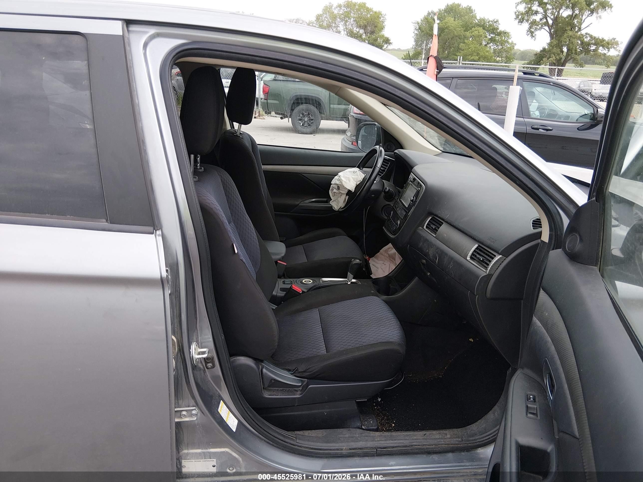 2014 Mitsubishi Outlander Se Beige vin: JA4AZ3A34EZ002402