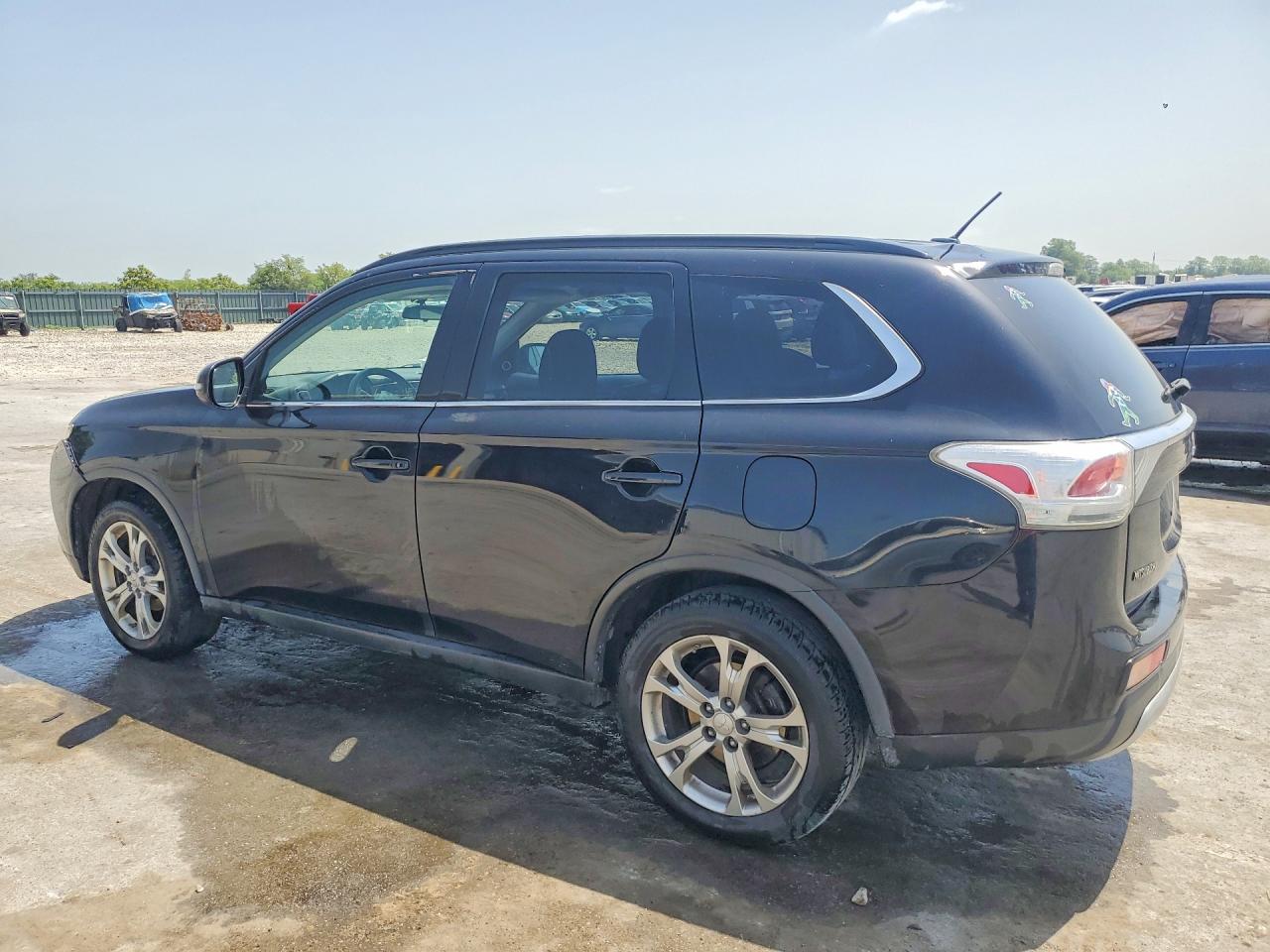 2015 Mitsubishi Outlander Se Черный vin: JA4AZ3A34FZ012414