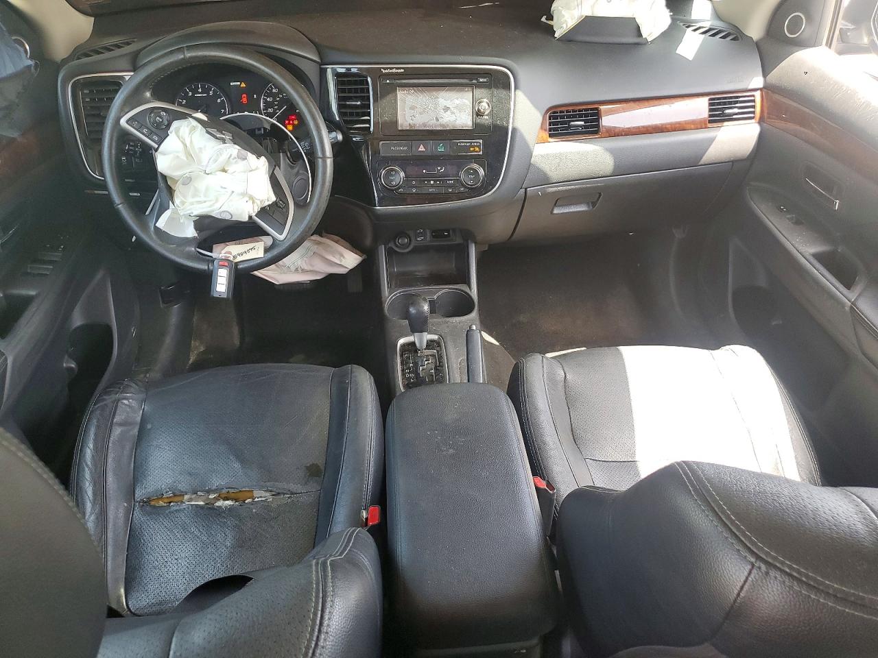 2015 Mitsubishi Outlander Se Черный vin: JA4AZ3A34FZ012414