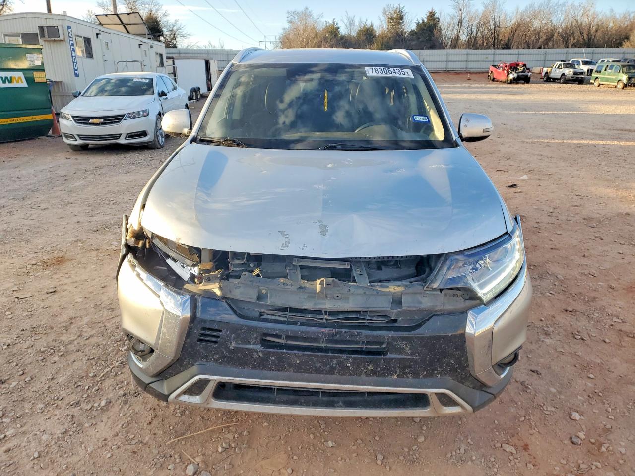 2020 Mitsubishi Outlander Silver vin: JA4AZ3A34LZ038121