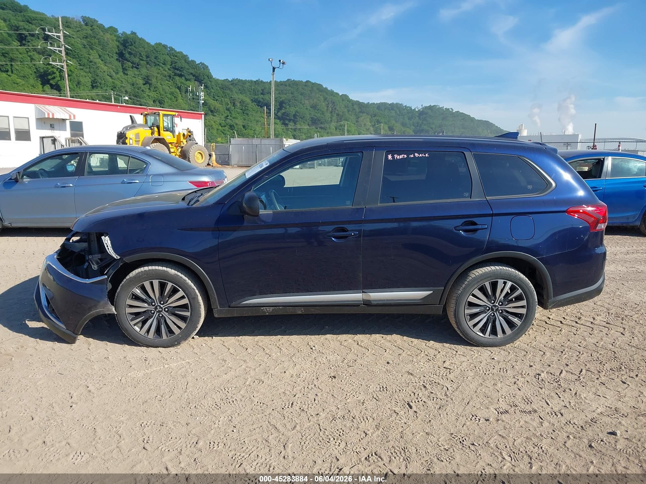 2020 Mitsubishi Outlander Es 2.4 S-awc/le 2.4 S-awc/se 2.4 S-awc/sel 2.4 S-awc/sp 2.4 S-awc Blue vin: JA4AZ3A34LZ047563
