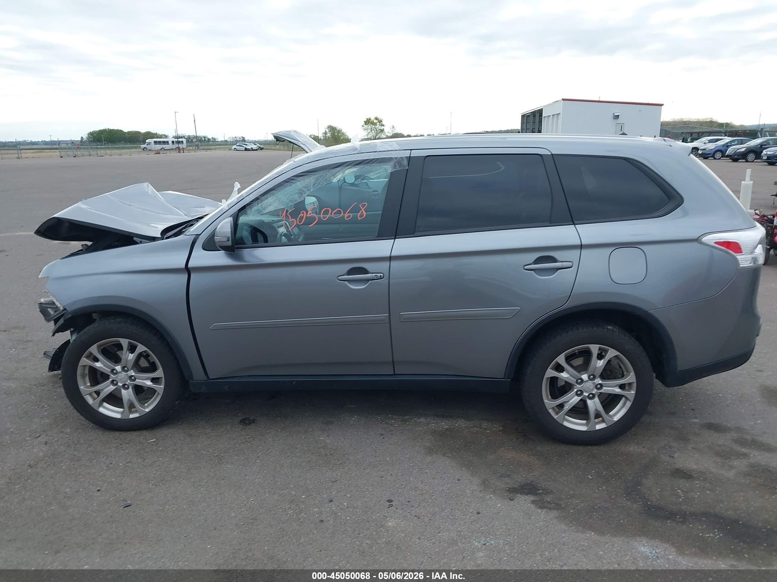 2015 Mitsubishi Outlander Se Серый vin: JA4AZ3A35FZ003981