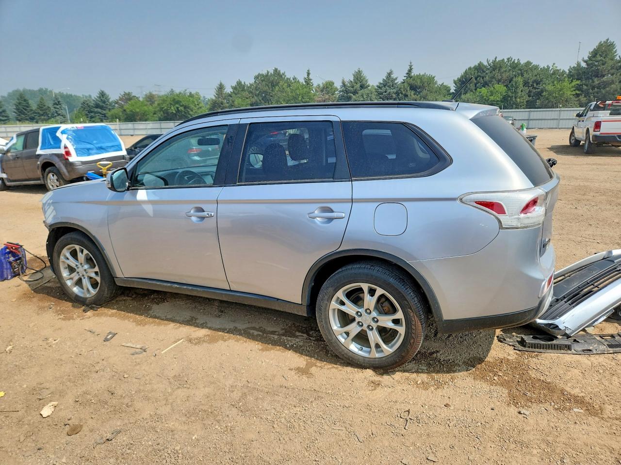 2015 Mitsubishi Outlander Se Silver vin: JA4AZ3A36FZ010311