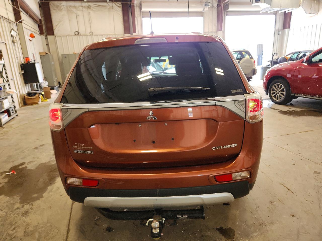 2015 Mitsubishi Outlander Se Orange vin: JA4AZ3A36FZ013435