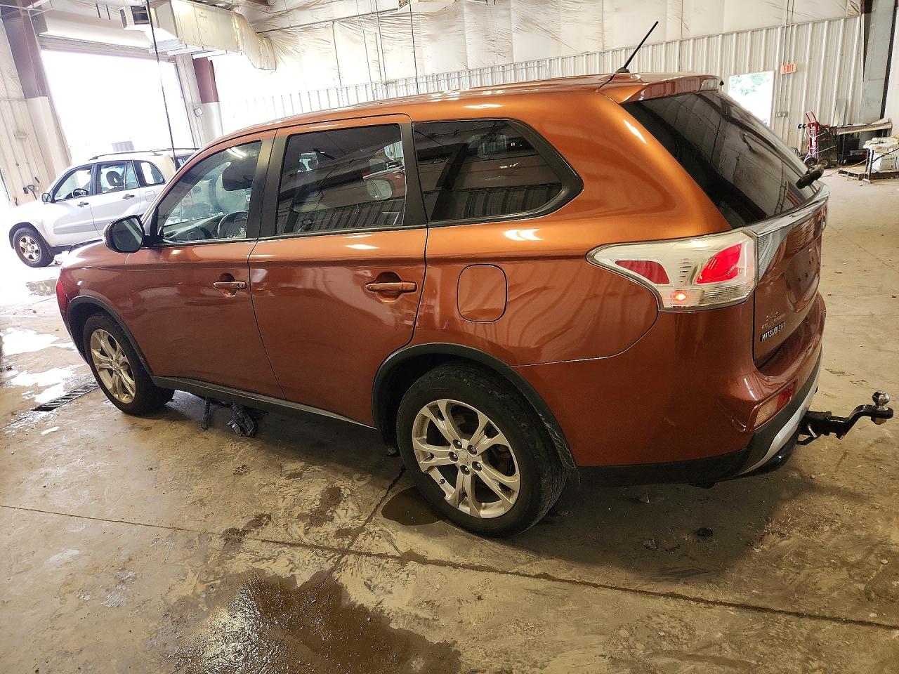 2015 Mitsubishi Outlander Se Orange vin: JA4AZ3A36FZ013435