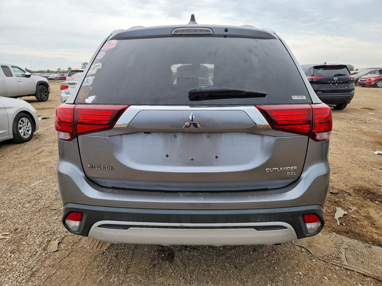 2019 Mitsubishi Outlander Se Gray vin: JA4AZ3A36KZ027829