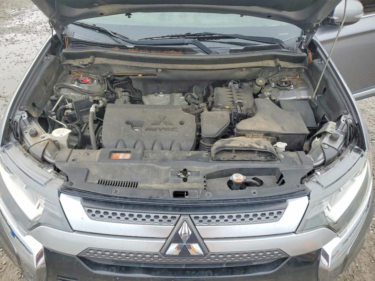 2019 Mitsubishi Outlander Se Gray vin: JA4AZ3A36KZ039799