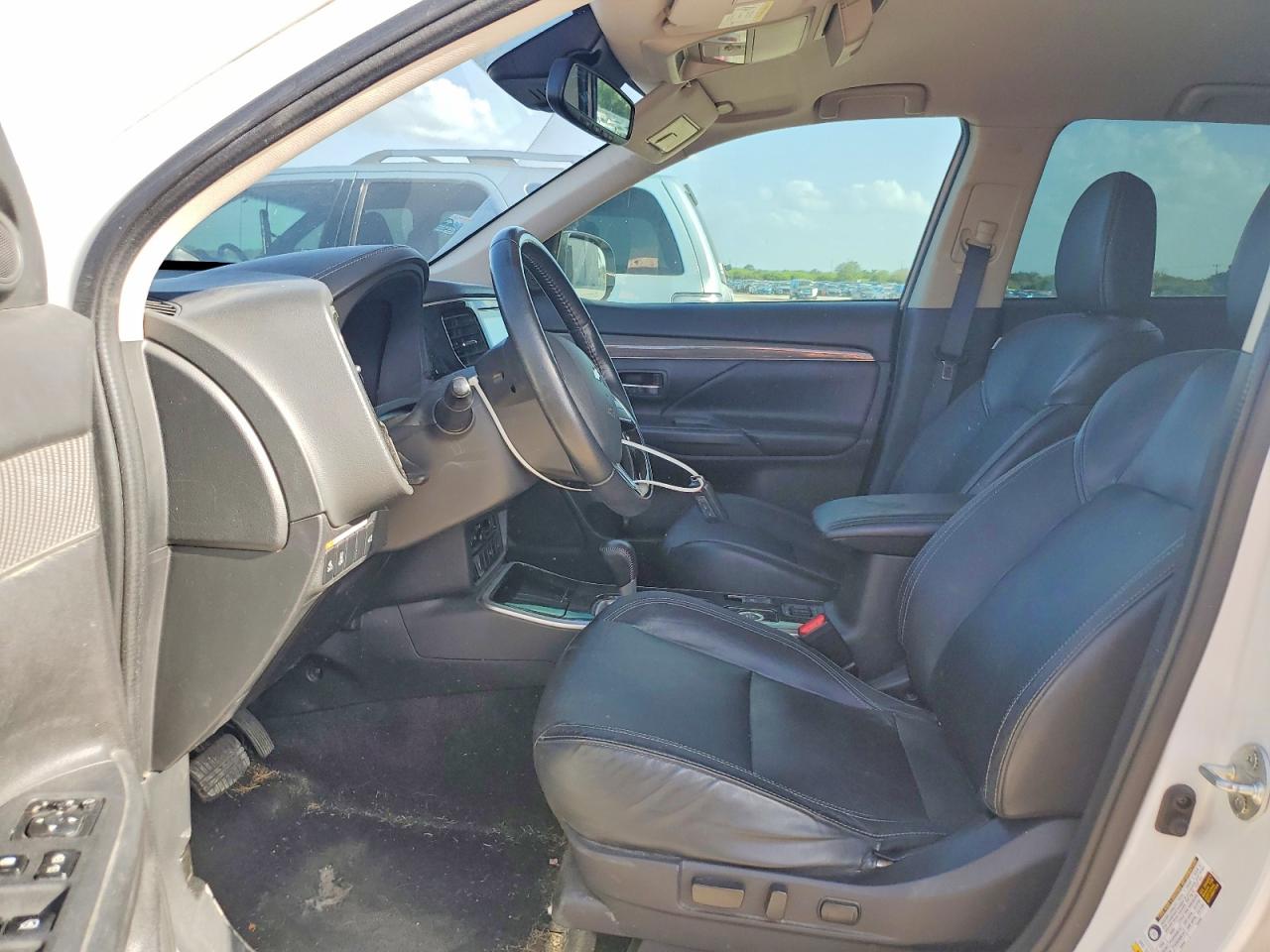 2020 Mitsubishi Outlander Se White vin: JA4AZ3A36LZ019960