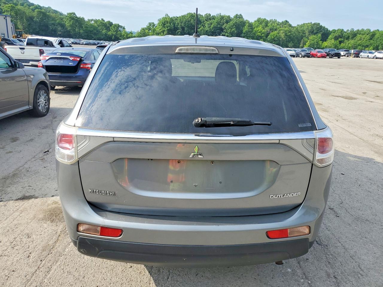 2014 Mitsubishi Outlander Se Gray vin: JA4AZ3A37EZ009781