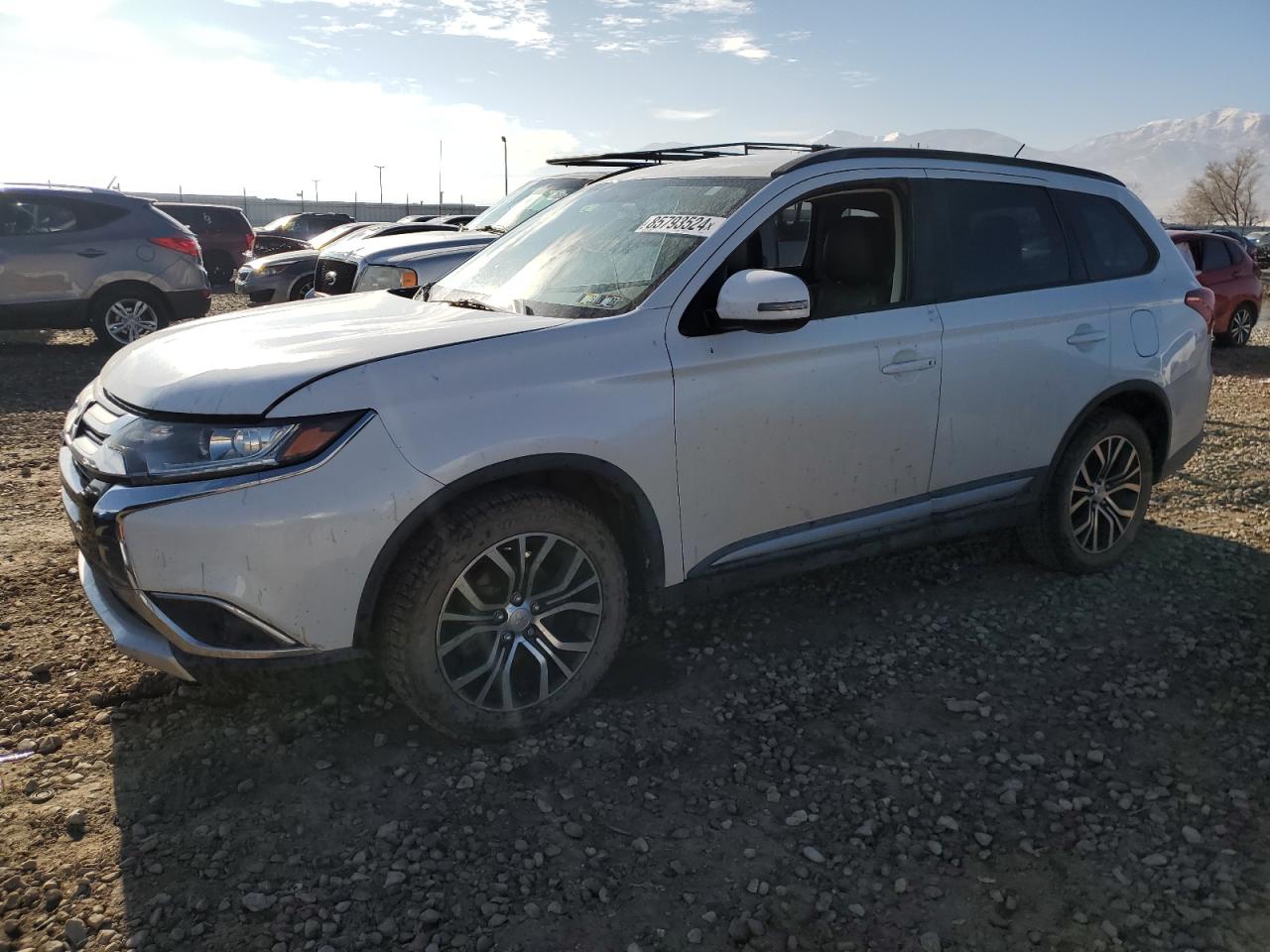 Price & History 2016 Mitsubishi Outlander Se 2.4l 4 vin