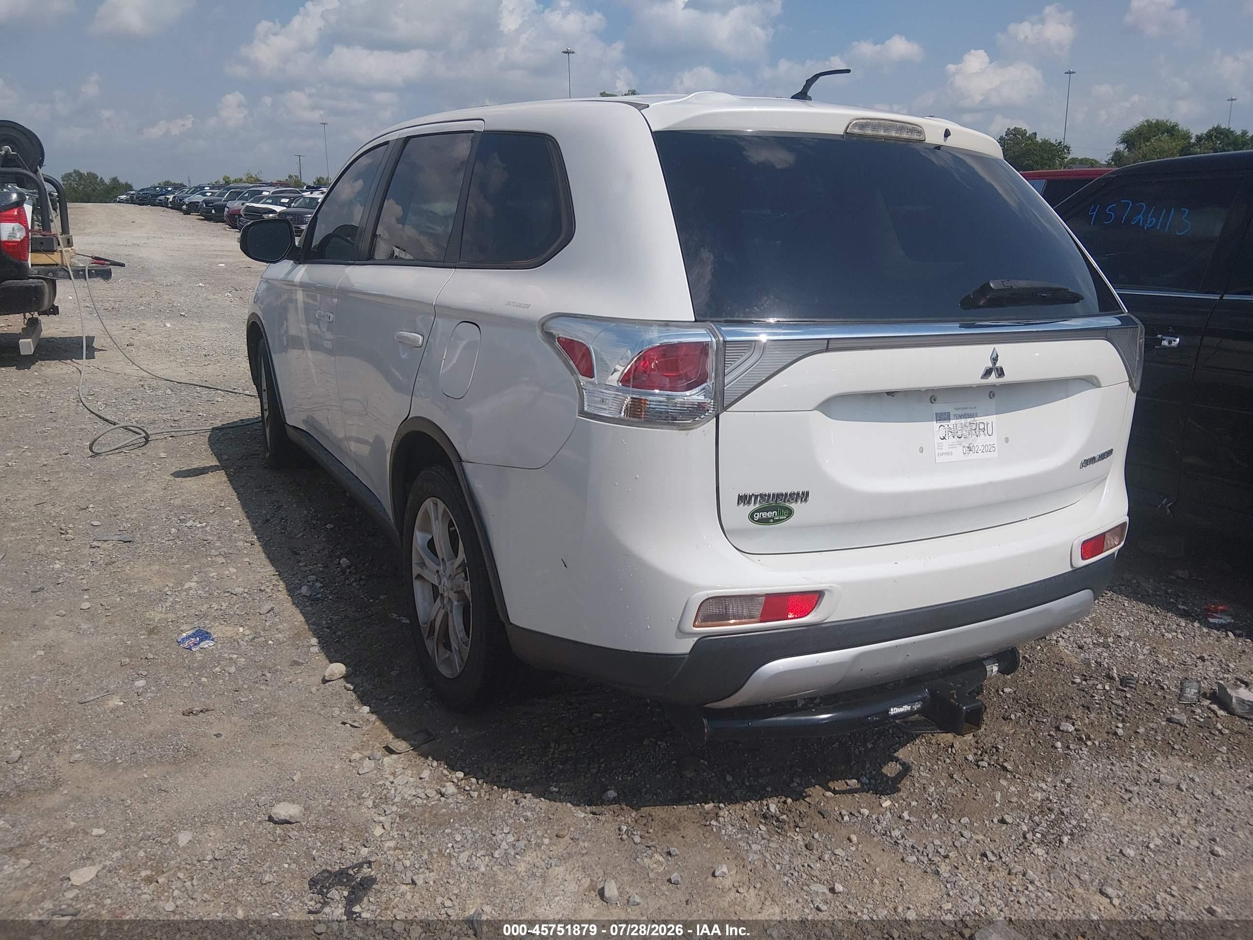 2015 Mitsubishi Outlander Se White vin: JA4AZ3A39FZ005880
