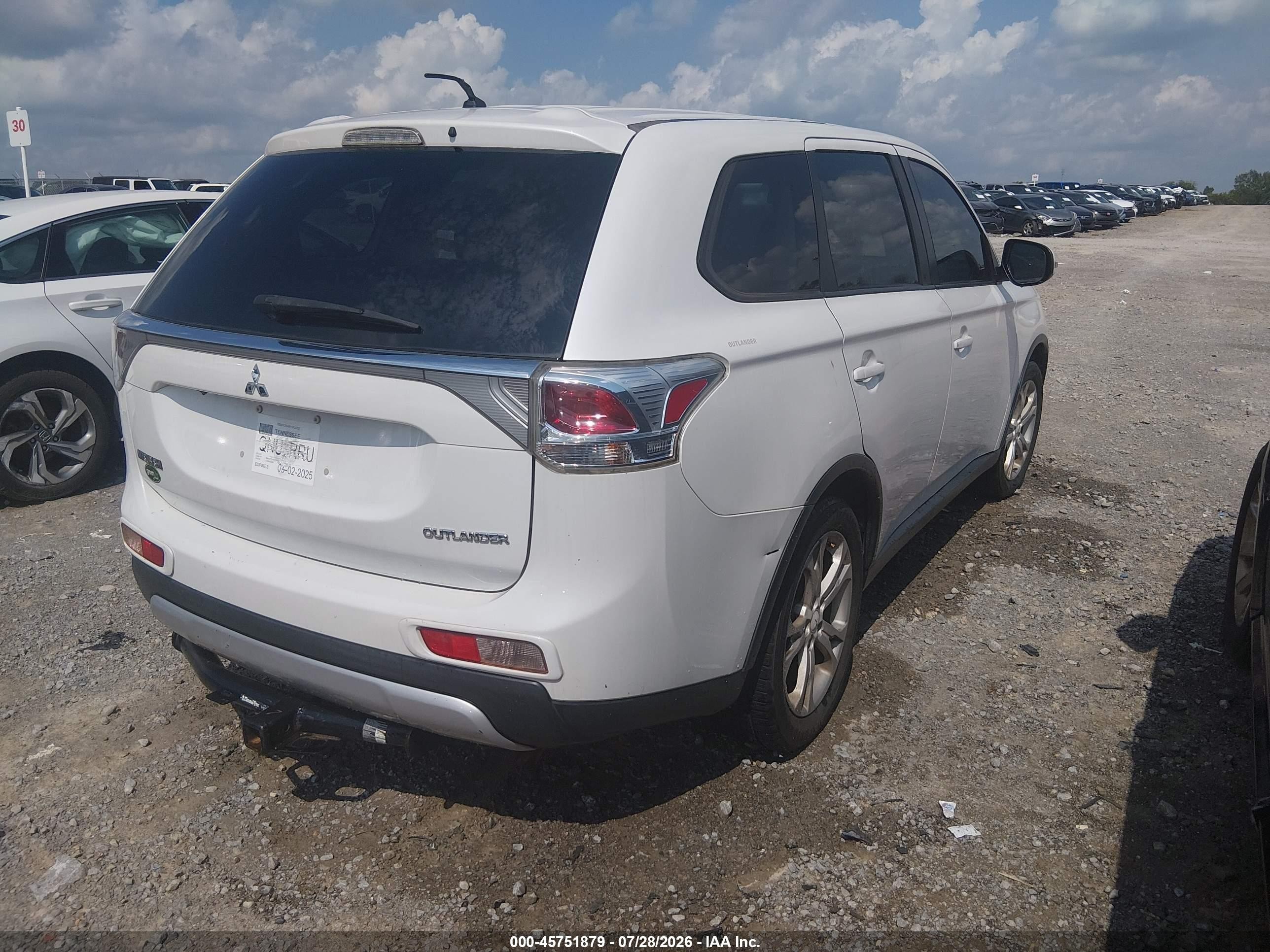 2015 Mitsubishi Outlander Se White vin: JA4AZ3A39FZ005880