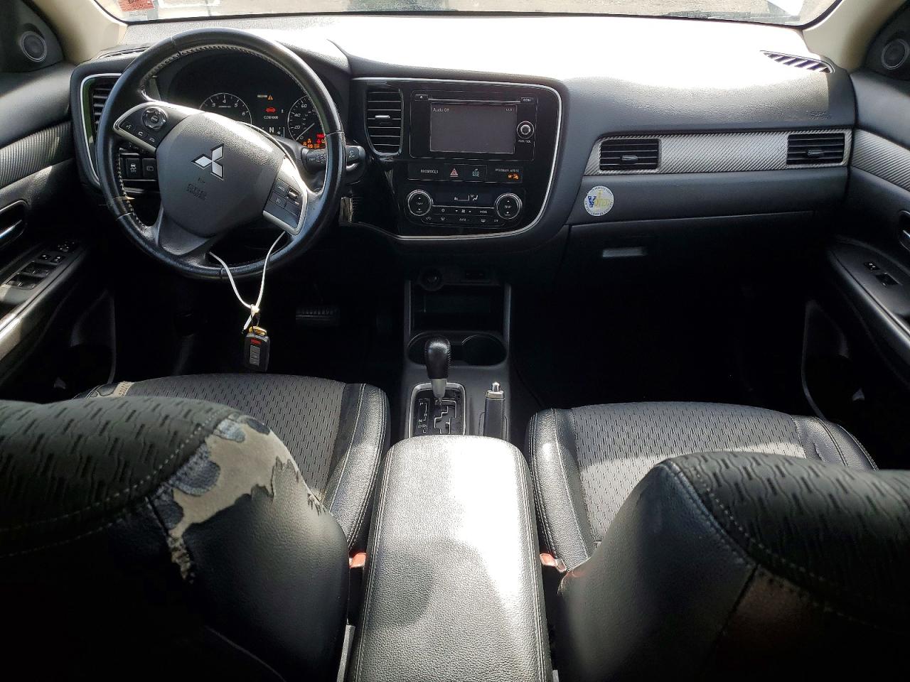 2015 Mitsubishi Outlander Se Белый vin: JA4AZ3A3XFZ000901