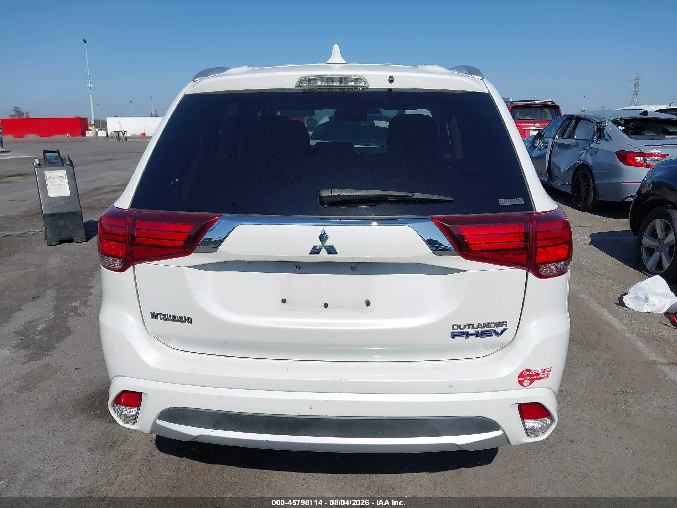 2018 Mitsubishi Outlander Phev Sel White vin: JA4J24A57JZ047145
