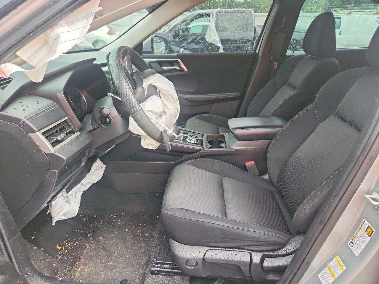 2023 Mitsubishi Outlander Es Silver vin: JA4J3TA88PZ045186