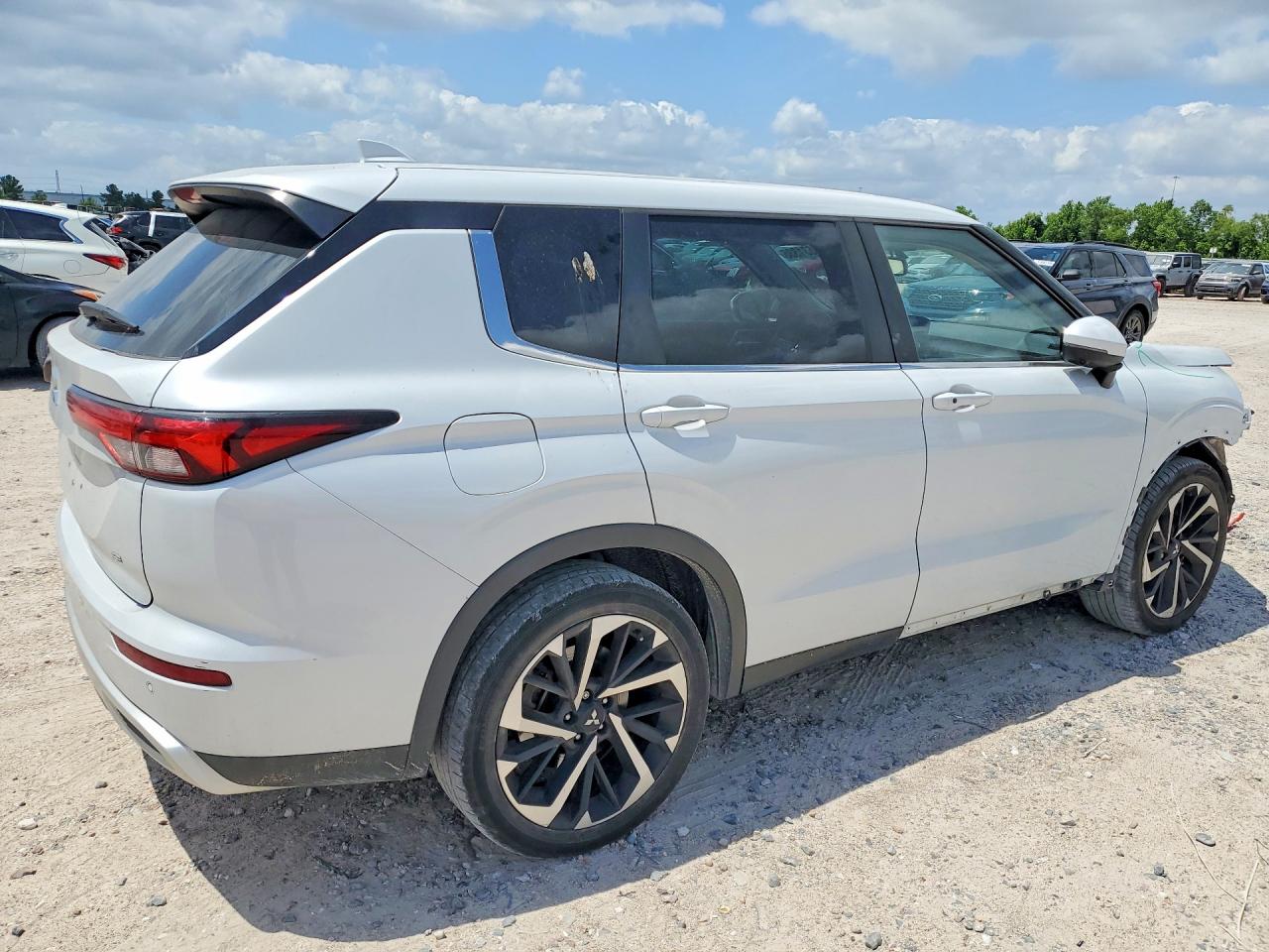 2023 Mitsubishi Outlander Se Белый vin: JA4J3UA89PZ048670
