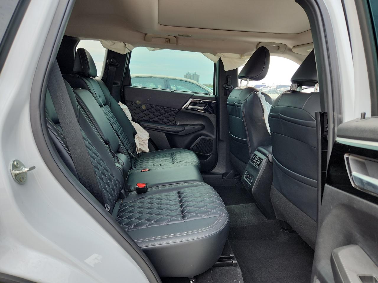 2023 Mitsubishi Outlander Sel Белый vin: JA4J3VA80PZ049082