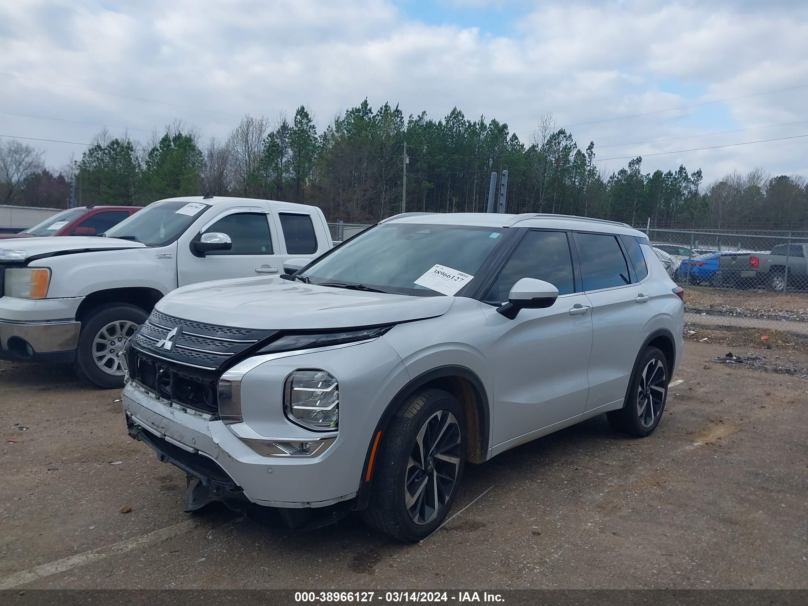2023 Mitsubishi Outlander Sel 2.5 2wd White vin: JA4J3VA81PZ033148
