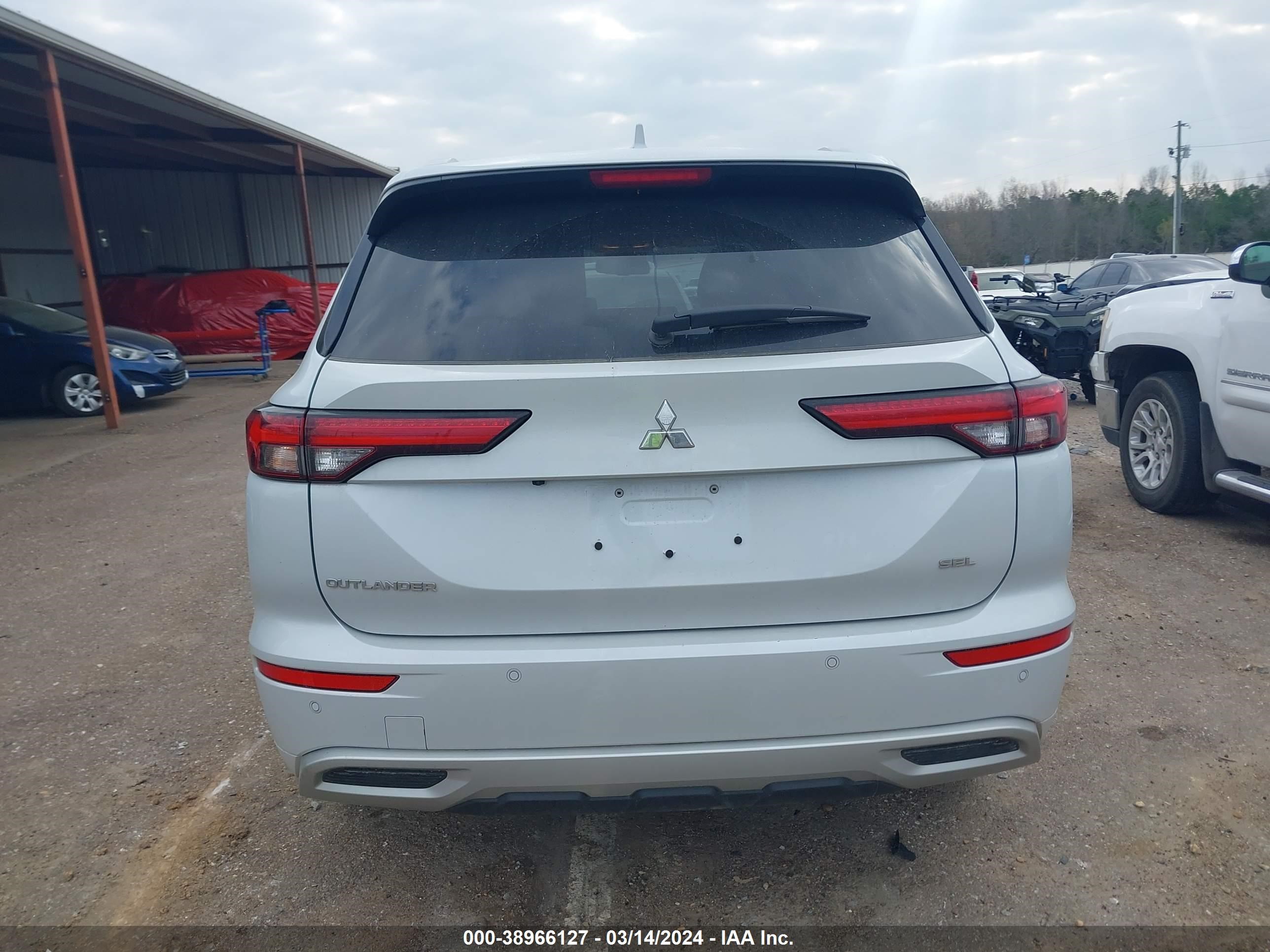 2023 Mitsubishi Outlander Sel 2.5 2wd White vin: JA4J3VA81PZ033148