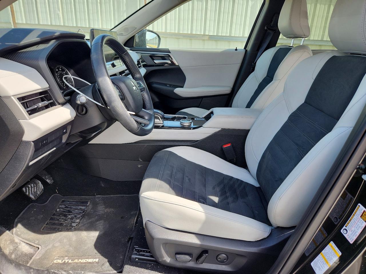 2025 Mitsubishi Outlander Se Black vin: JA4J3VA81SZ020893