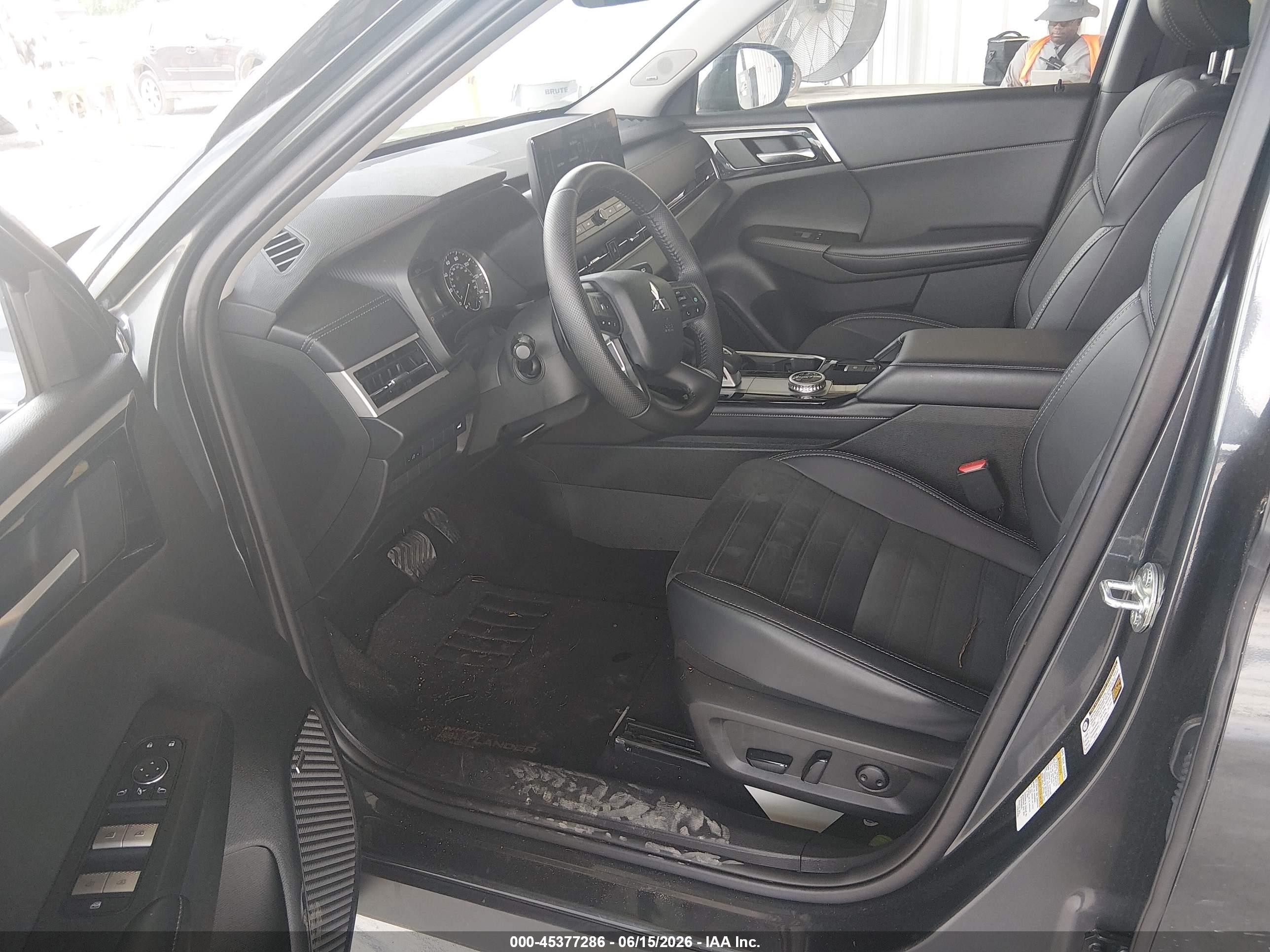 2025 Mitsubishi Outlander Se 2.5 2wd Gray vin: JA4J3VA81SZ026984