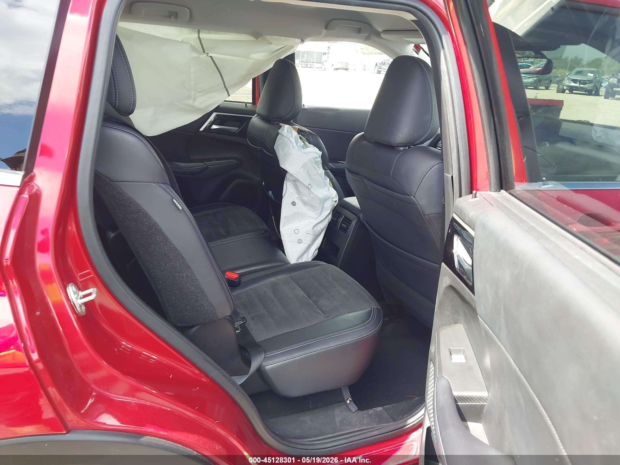 2024 Mitsubishi Outlander Se 2.5 2wd Red vin: JA4J3VA82RZ027796