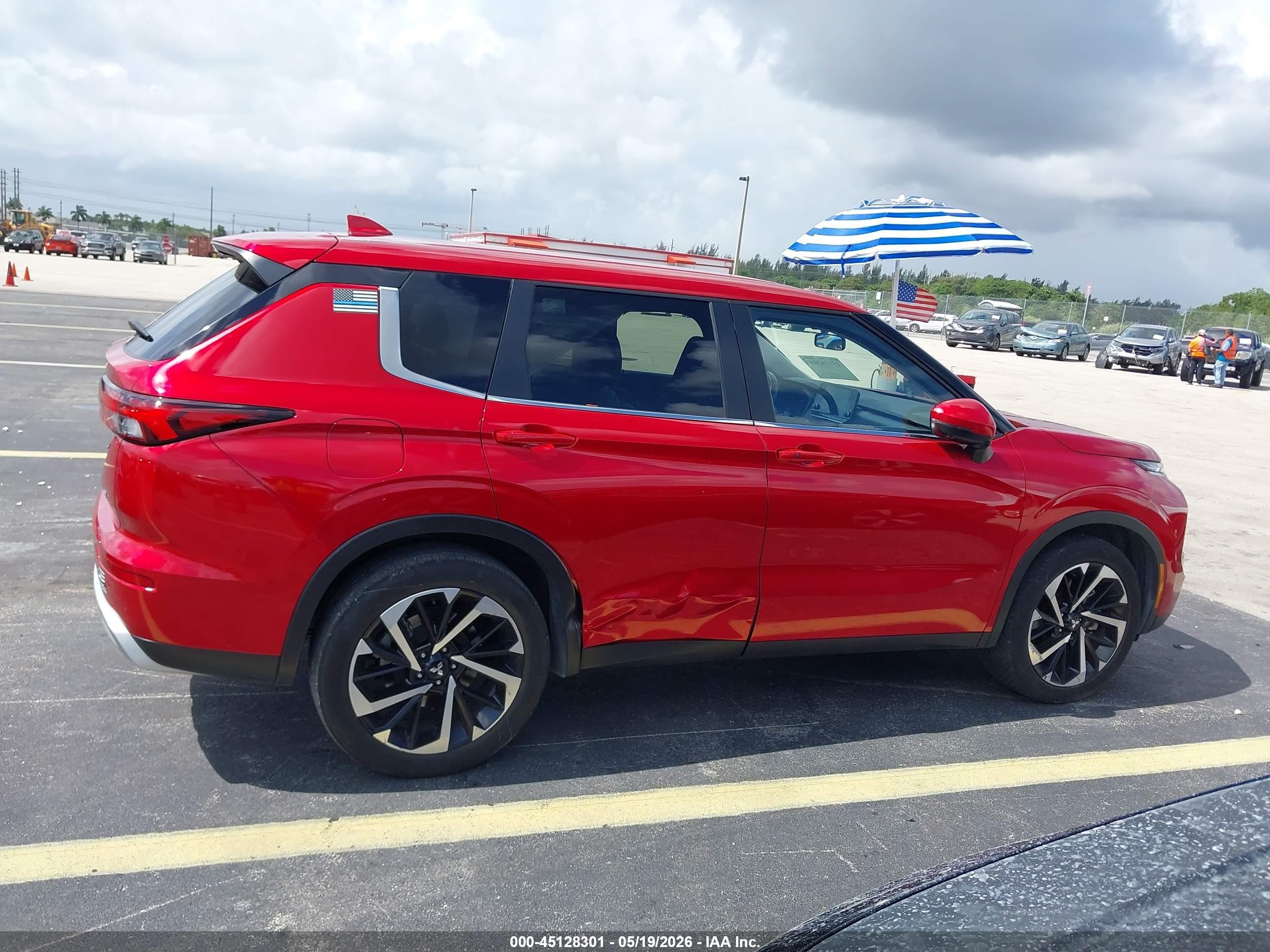 2024 Mitsubishi Outlander Se 2.5 2wd Red vin: JA4J3VA82RZ027796