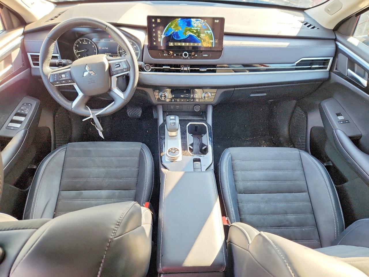 2025 Mitsubishi Outlander Se Red vin: JA4J3VA82SZ035807