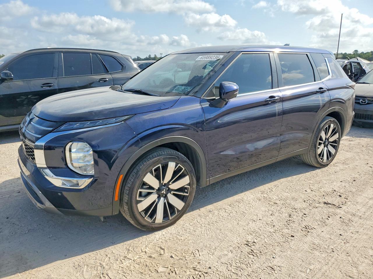 2025 Mitsubishi Outlander Se Blue vin: JA4J3VA84SZ020483