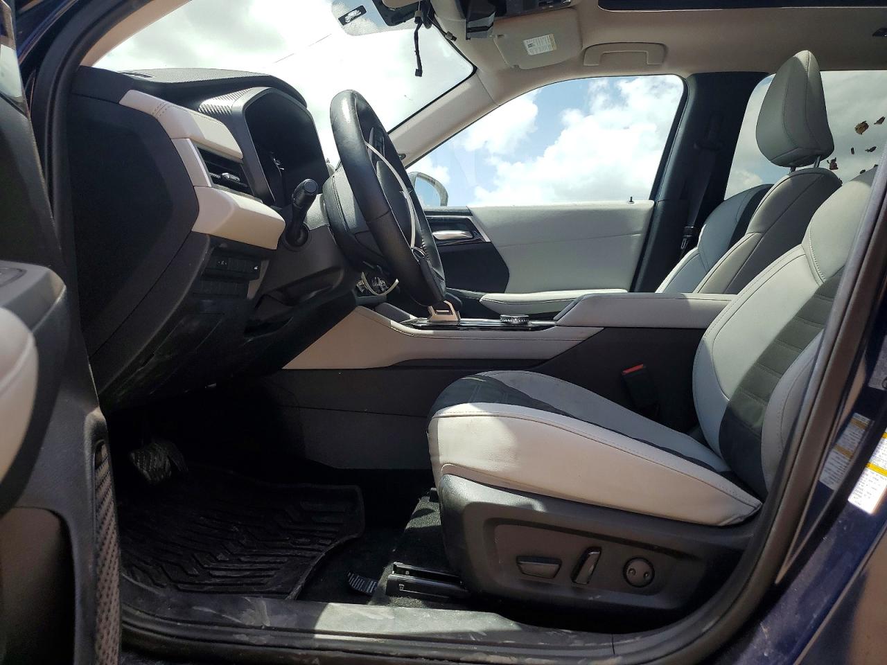 2025 Mitsubishi Outlander Se Blue vin: JA4J3VA85SZ053654