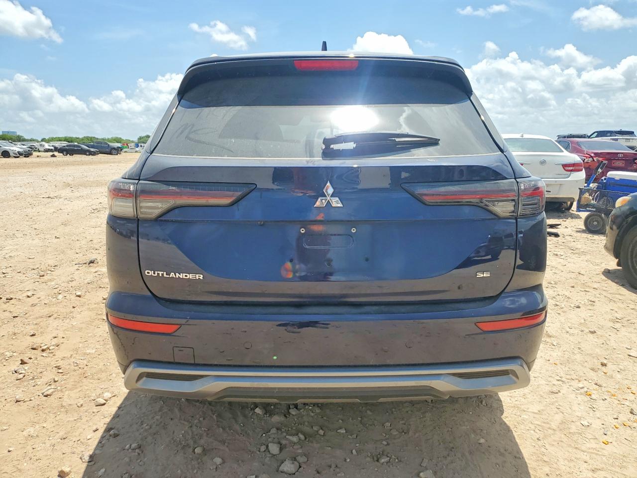 2025 Mitsubishi Outlander Se Blue vin: JA4J3VA85SZ053654