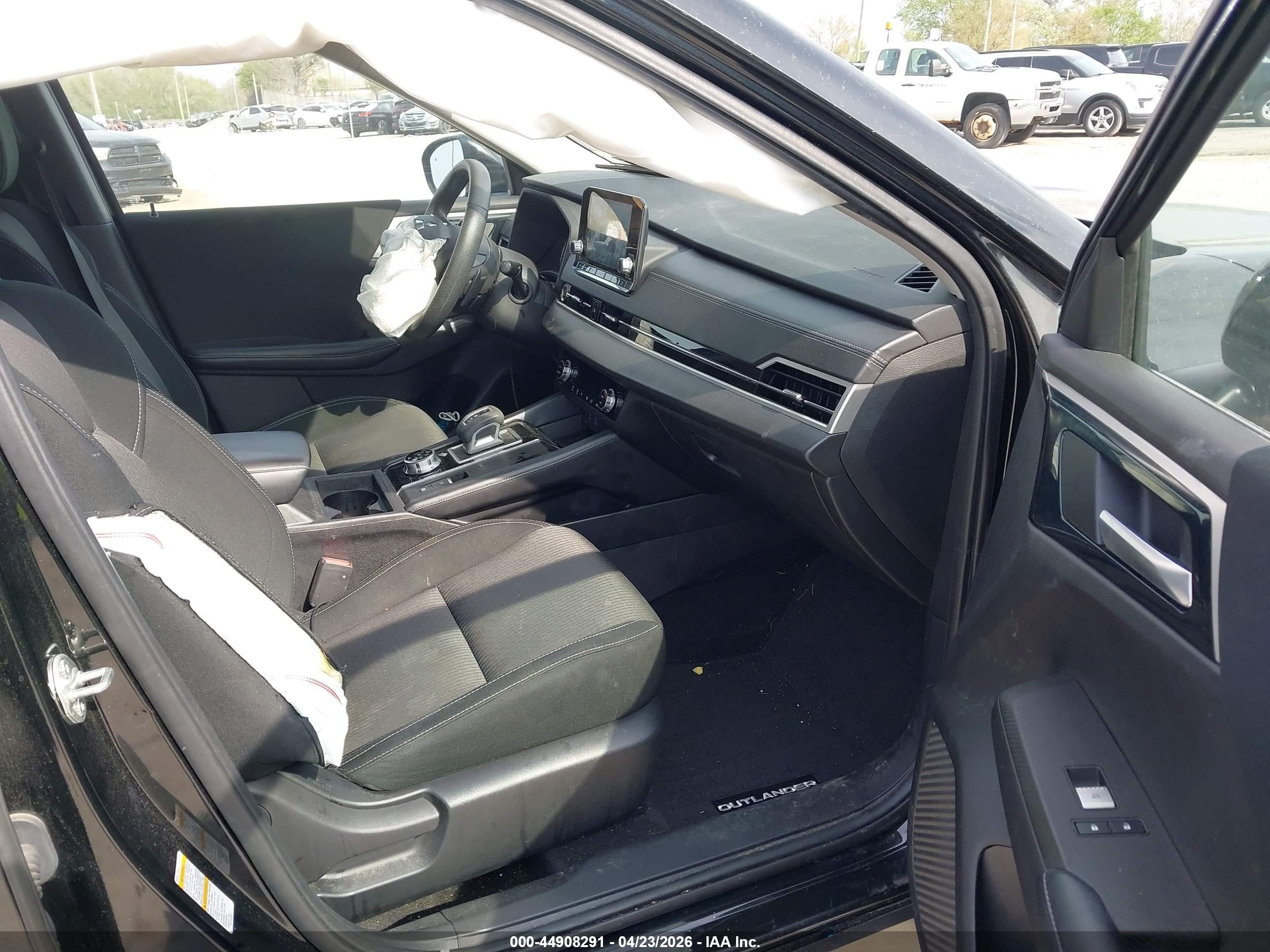 2022 Mitsubishi Outlander Es 2.5 S-awc Black vin: JA4J4TA85NZ052669