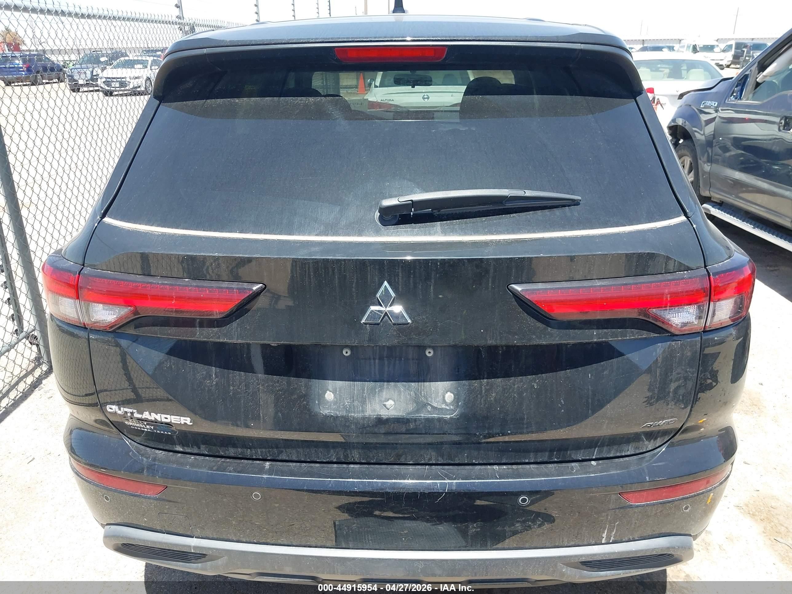 2022 Mitsubishi Outlander Es 2.5 S-awc Black vin: JA4J4TA89NZ041464