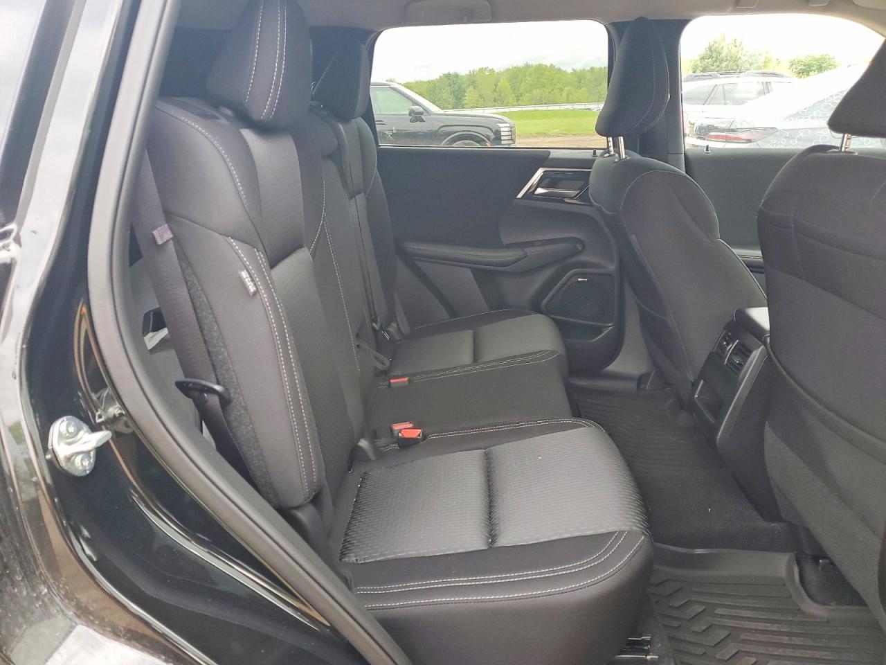 2025 Mitsubishi Outlander Es Черный vin: JA4J4UA80SZ050751