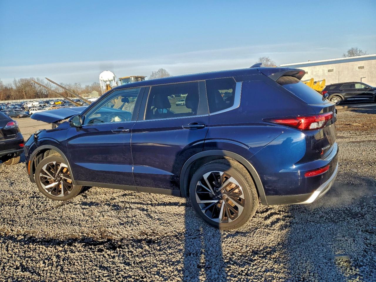 2022 Mitsubishi Outlander Se Blue vin: JA4J4UA81NZ012000