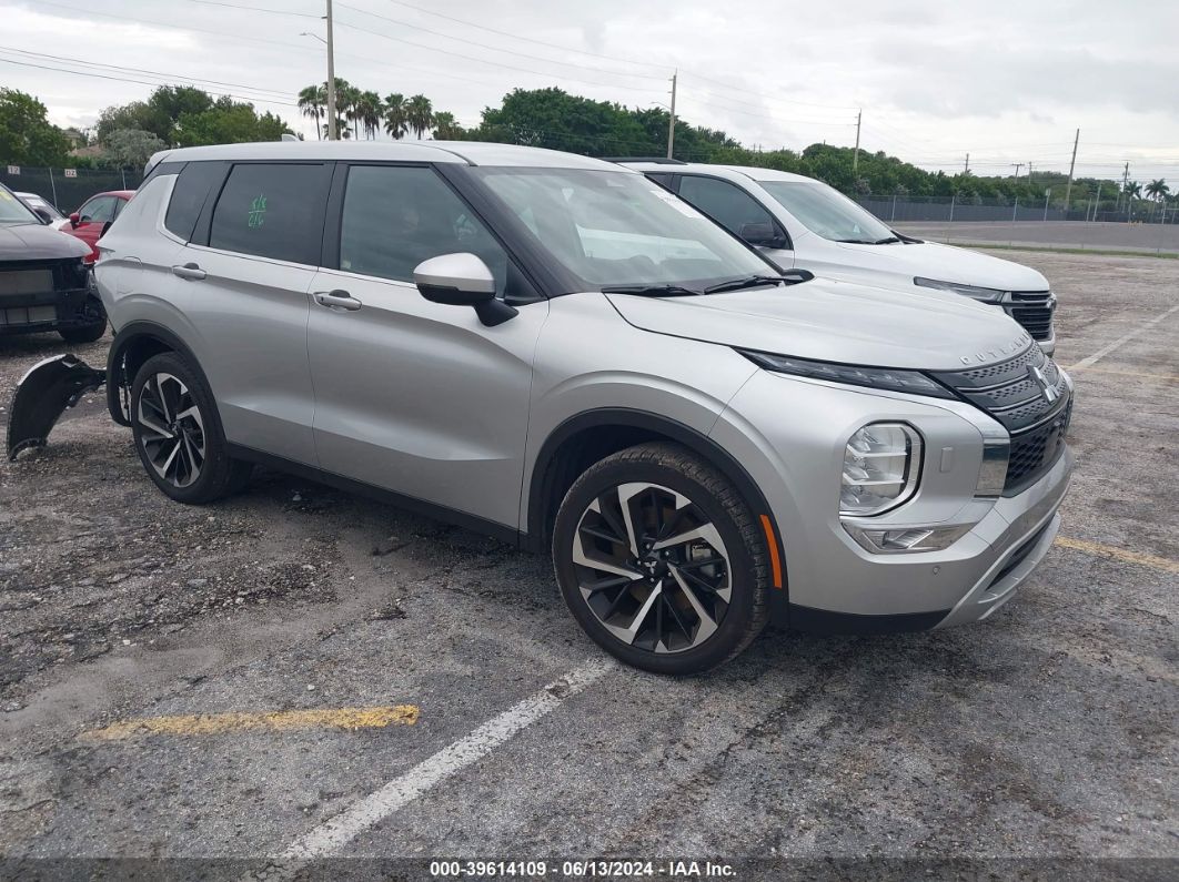 Precio e Historial 2023 Mitsubishi Outlander Se 2.5 S-awc 2.5l I-4