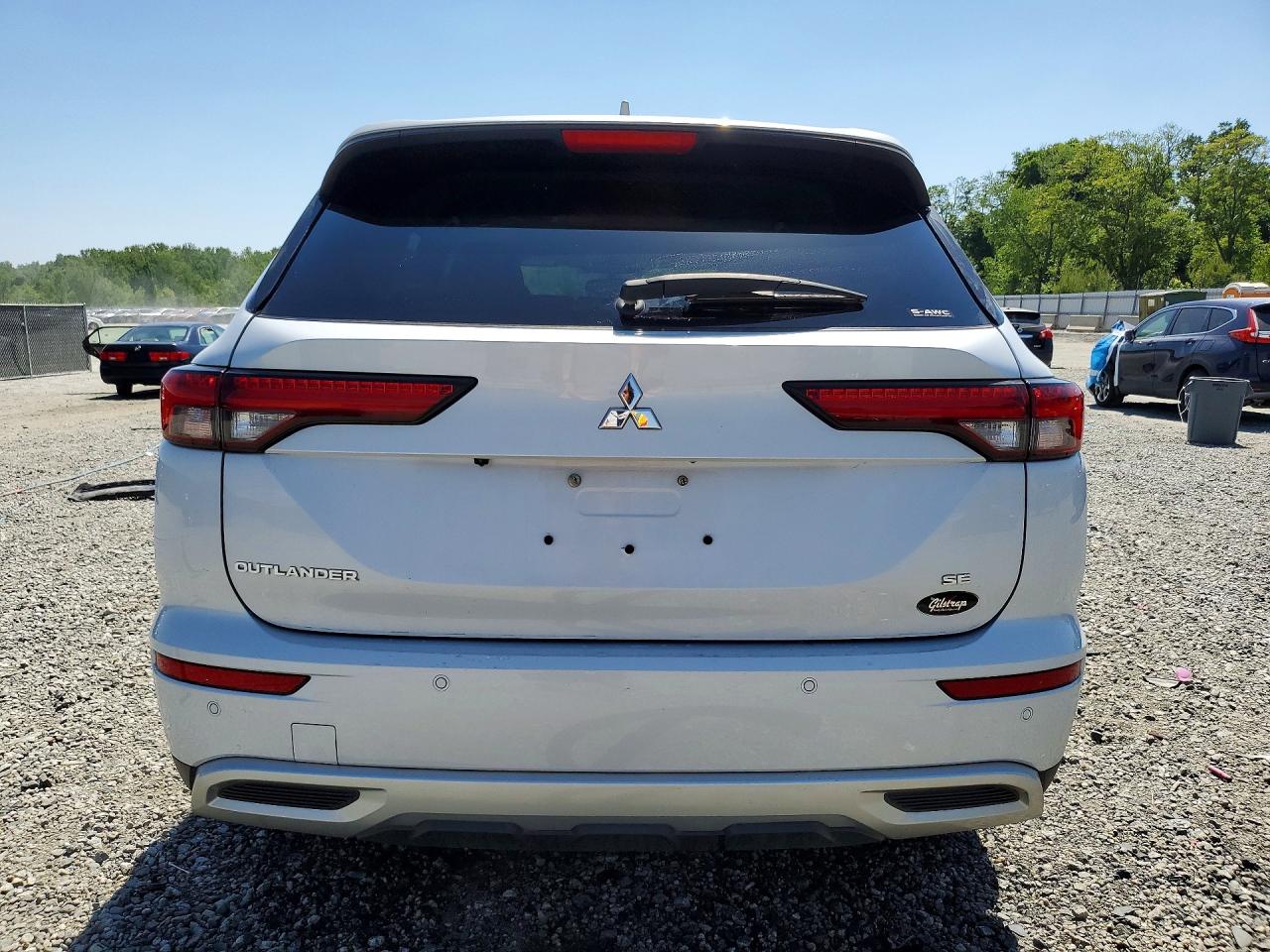 2023 Mitsubishi Outlander Se White vin: JA4J4UA89PZ039948