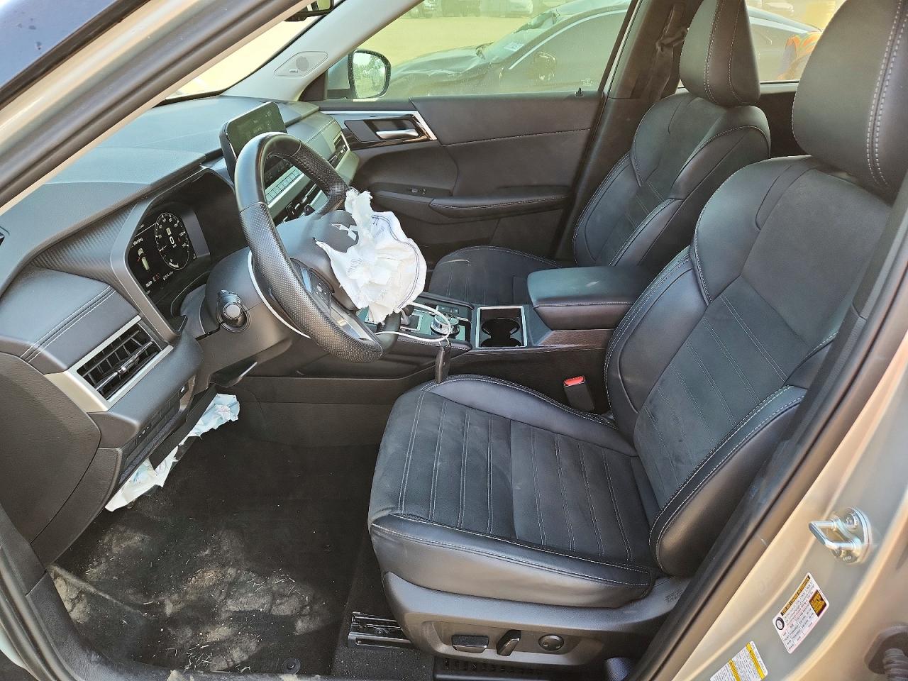 2024 Mitsubishi Outlander Se Silver vin: JA4J4VA82RZ056325