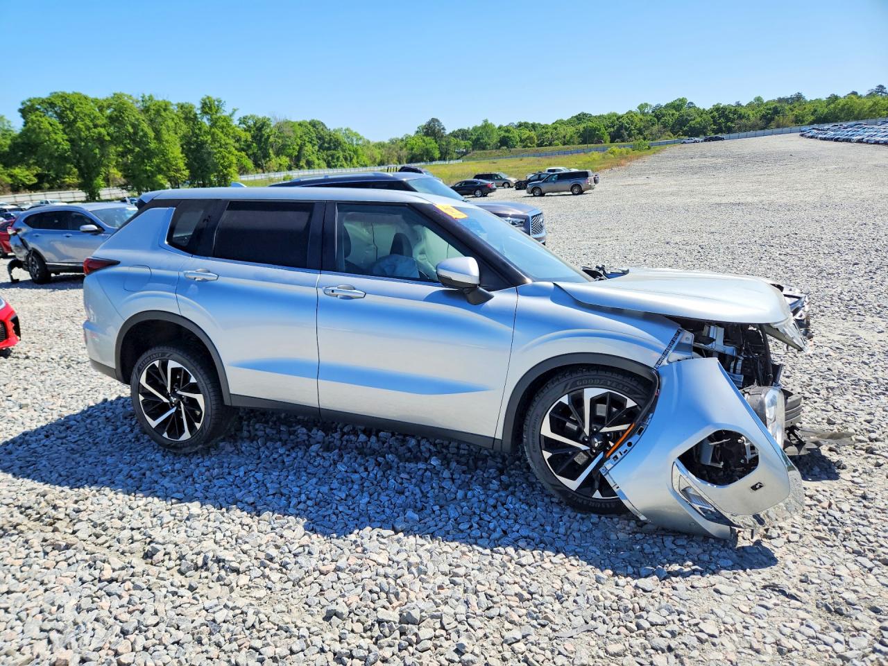 2024 Mitsubishi Outlander Se Серебряный vin: JA4J4VA83RZ041445