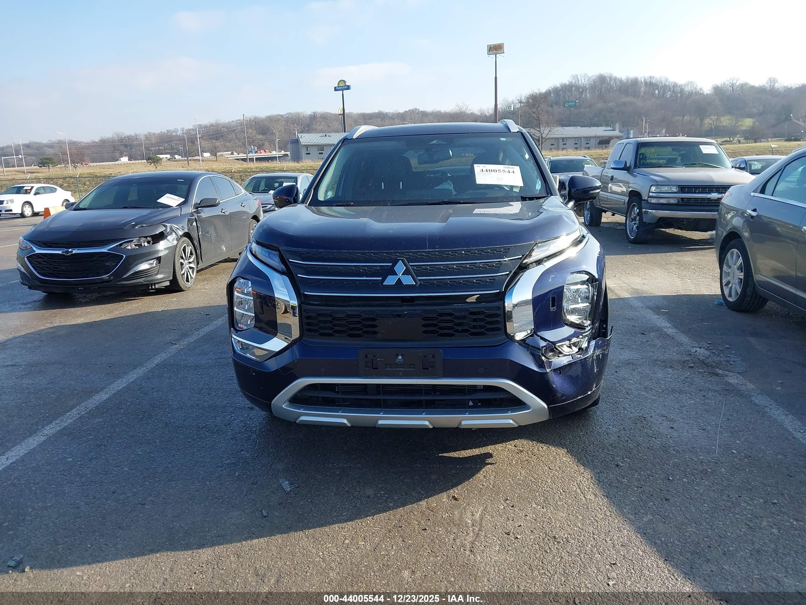 2024 Mitsubishi Outlander Sel 2.5 S-awc Синий vin: JA4J4WA85RZ045115