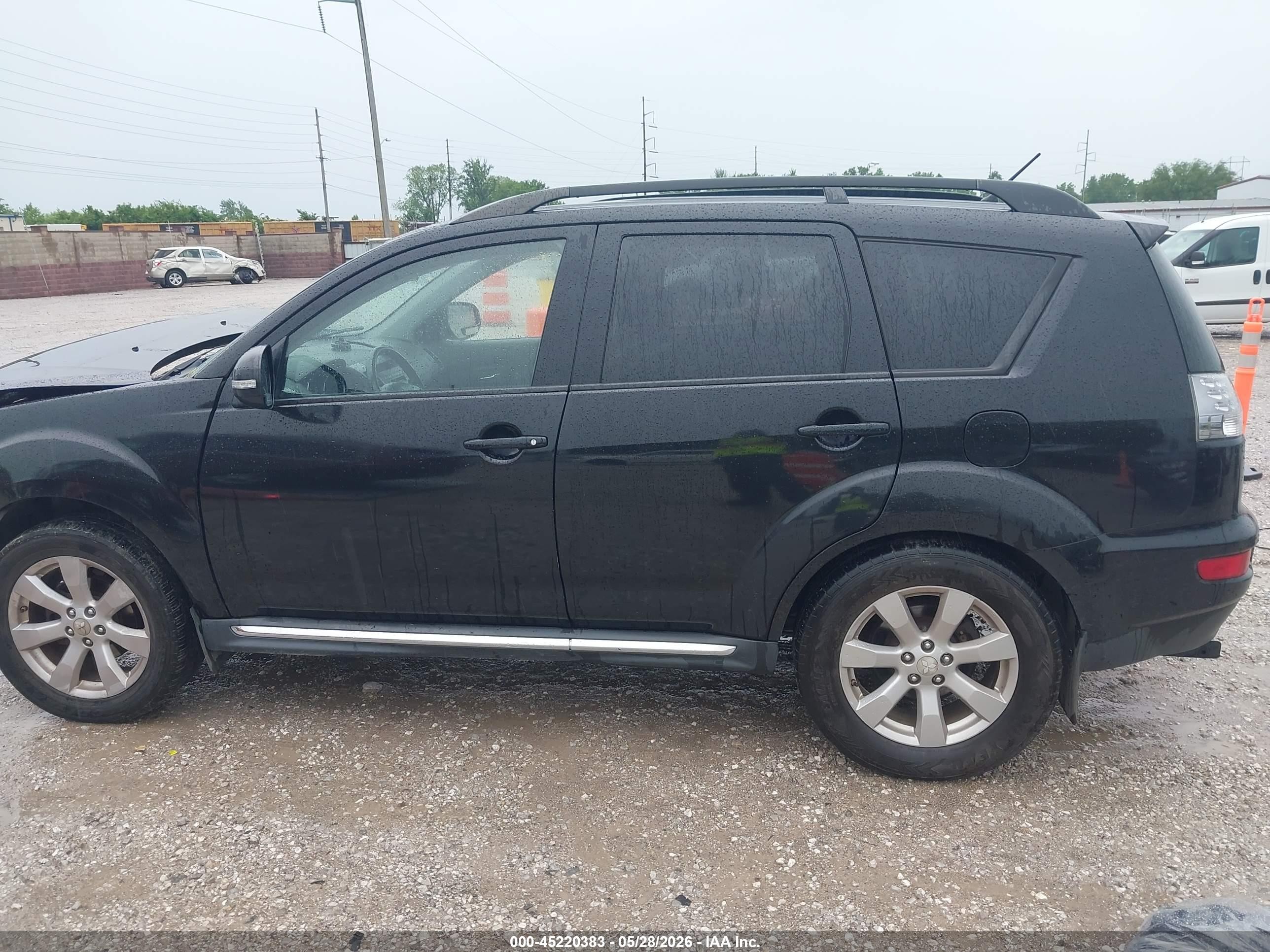 2010 Mitsubishi Outlander Xls Black vin: JA4JS4AX5AZ012864