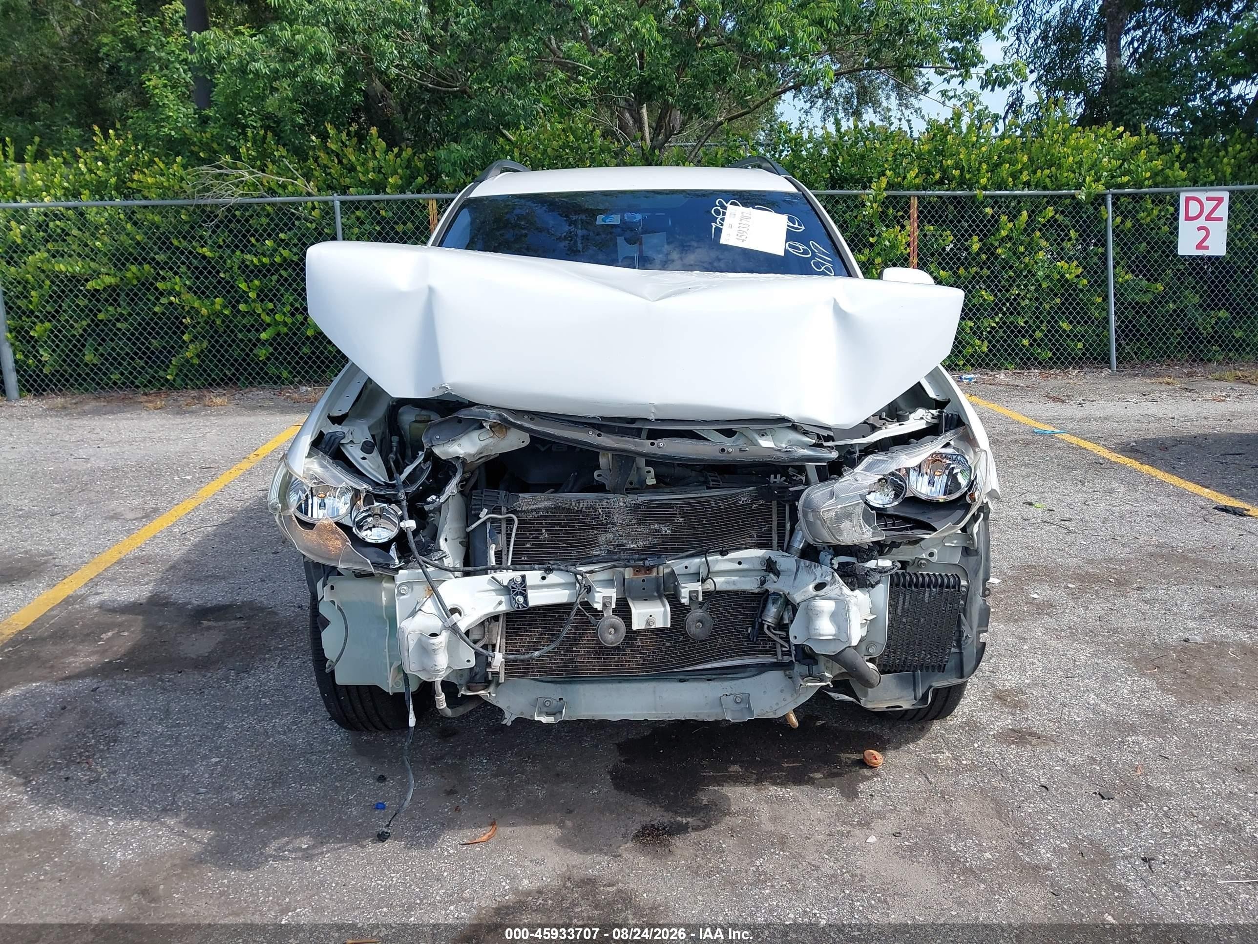 2010 Mitsubishi Outlander Xls White vin: JA4JS4AX5AZ017093