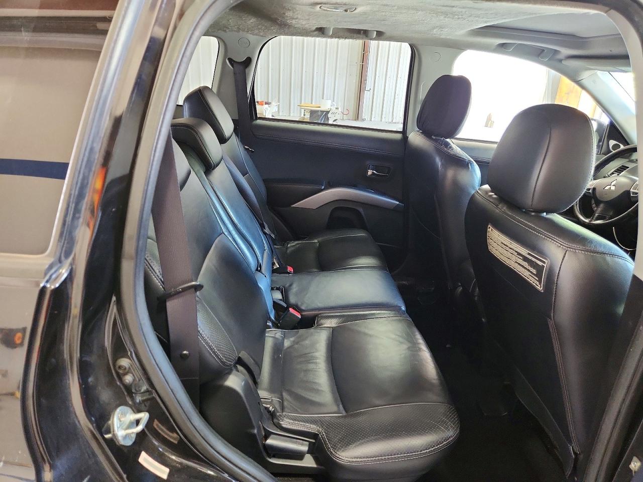 2010 Mitsubishi Outlander Xls Black vin: JA4JS4AX6AZ014350