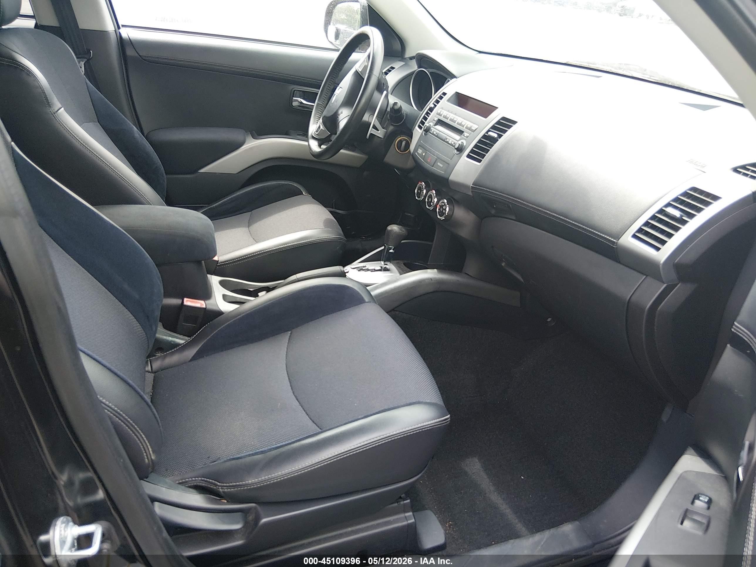 2010 Mitsubishi Outlander Xls Black vin: JA4JS4AXXAZ011810