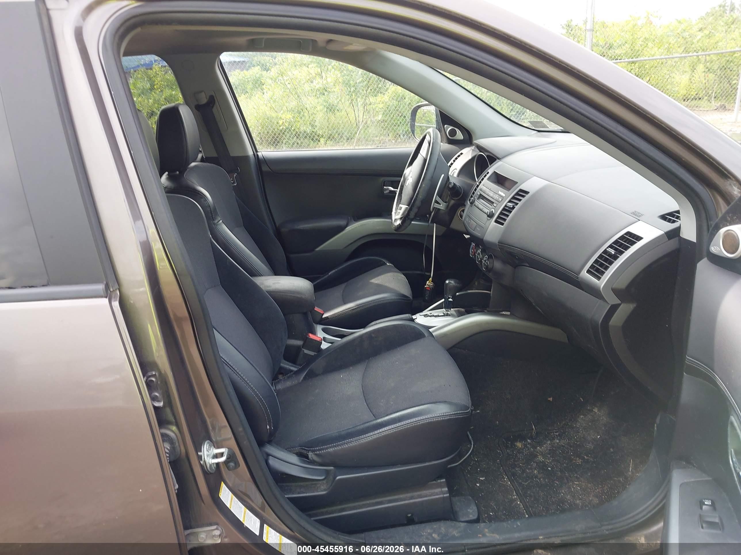 2011 Mitsubishi Outlander Se Brown vin: JA4JT3AW3BU037761