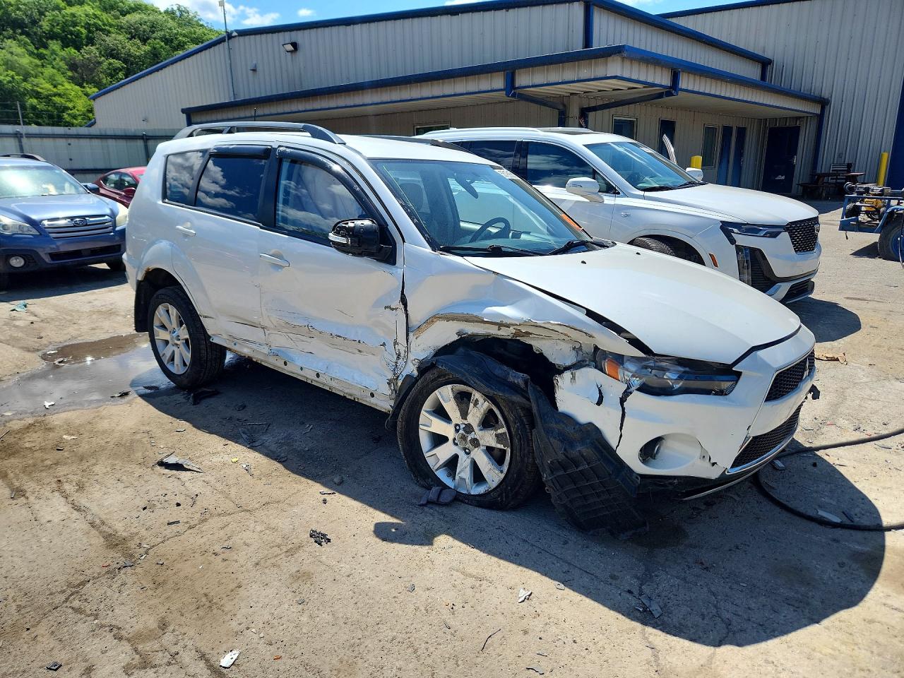 2012 Mitsubishi Outlander Se White vin: JA4JT3AW9CU026930