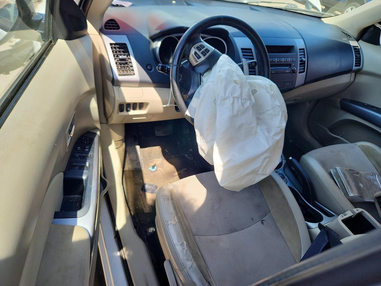 2012 Mitsubishi Outlander Se White vin: JA4JT3AW9CU026930